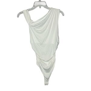 FORE Elegant White One-Shoulder Bodysuit. Size Medium.